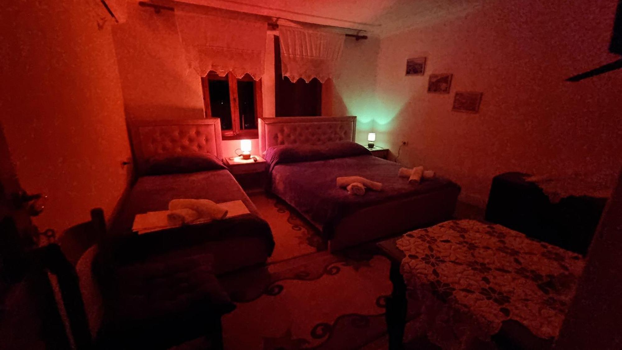 Guesthouse Arber ジロカストラ エクステリア 写真