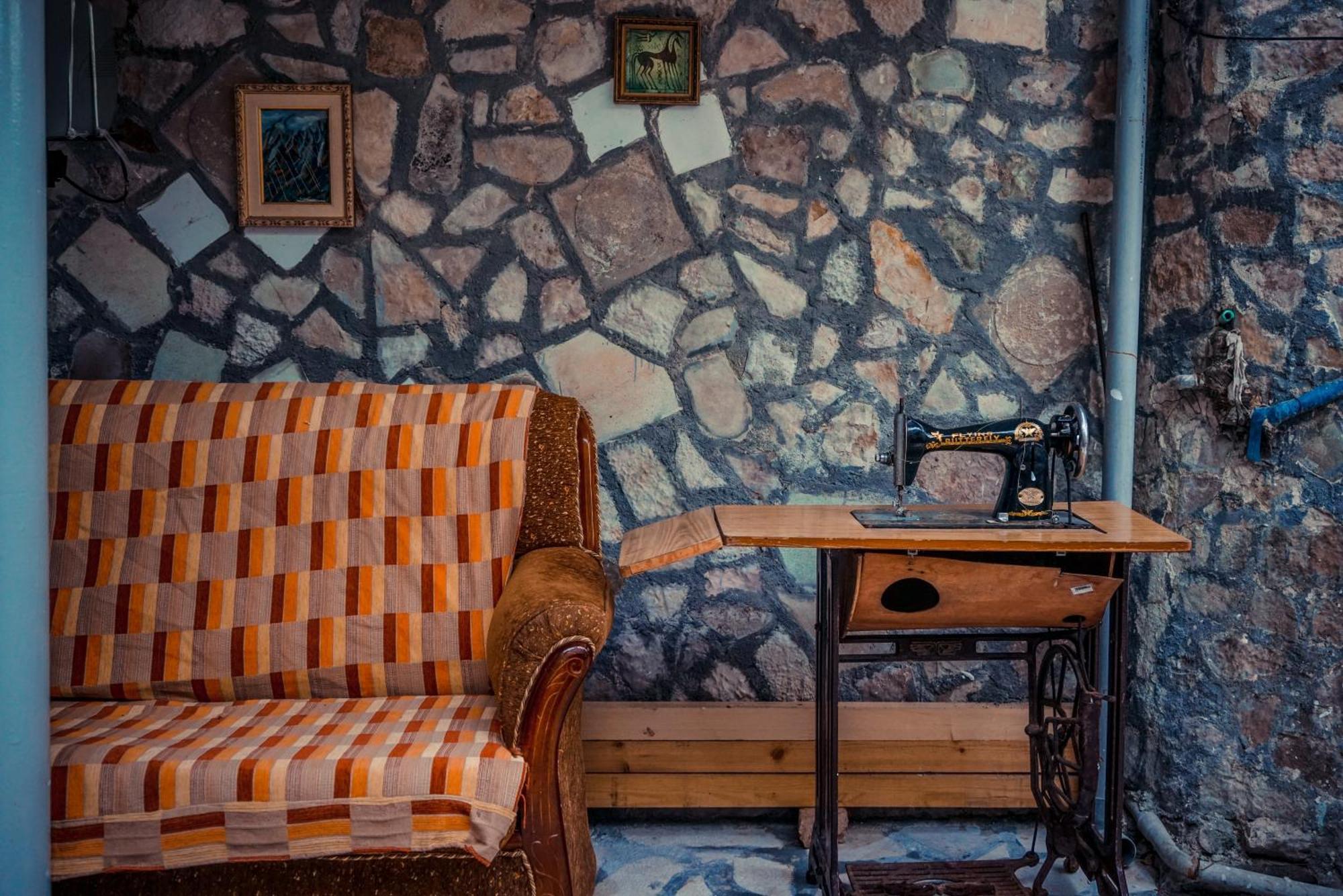 Guesthouse Arber ジロカストラ エクステリア 写真